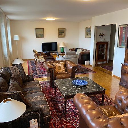 Genève, plein centre,belle vue Lac, splendide et grand appartement Extérieur photo