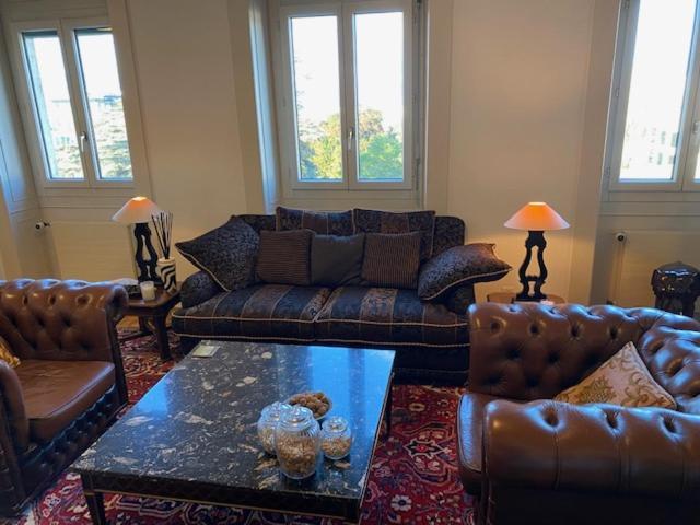 Genève, plein centre,belle vue Lac, splendide et grand appartement Extérieur photo